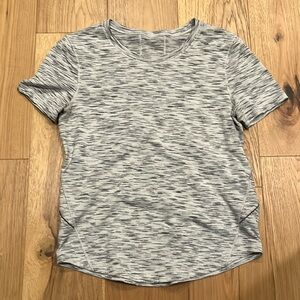 Lululemon running tee